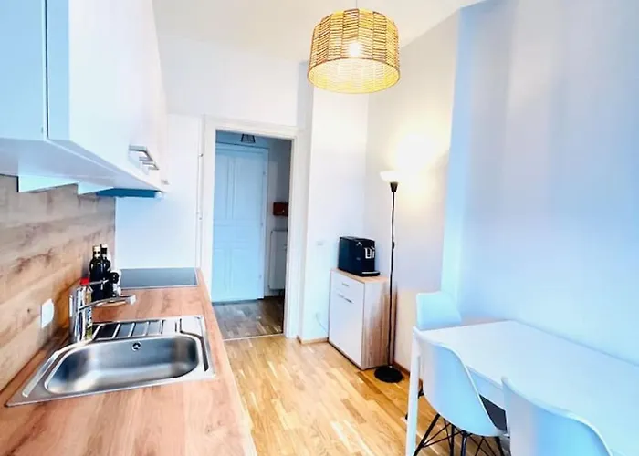 Graz-eggenberg Top2 Modern New *