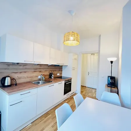Graz-eggenberg Top2 Modern New *